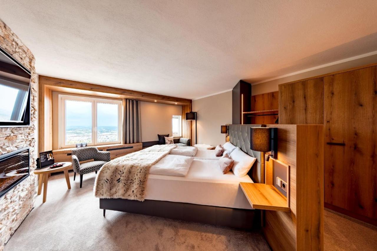 Burghotel Staufeneck Salach Bagian luar foto